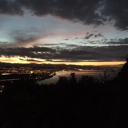 Luxury With Private Pool And 2 Bedrooms In Bay View *