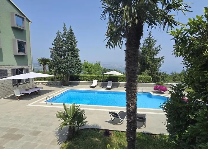 Luxury With Private Pool And 2 Bedrooms In Bay View * أوباتيا