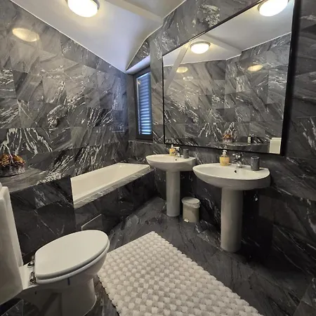 Luxury With Private Pool And 2 Bedrooms In Bay View 아파트 *